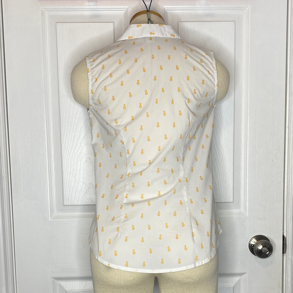 Twik White Yellow Pineapple Print Sleeveless Button Front Shirt Summer P/S - Picture 2 of 15